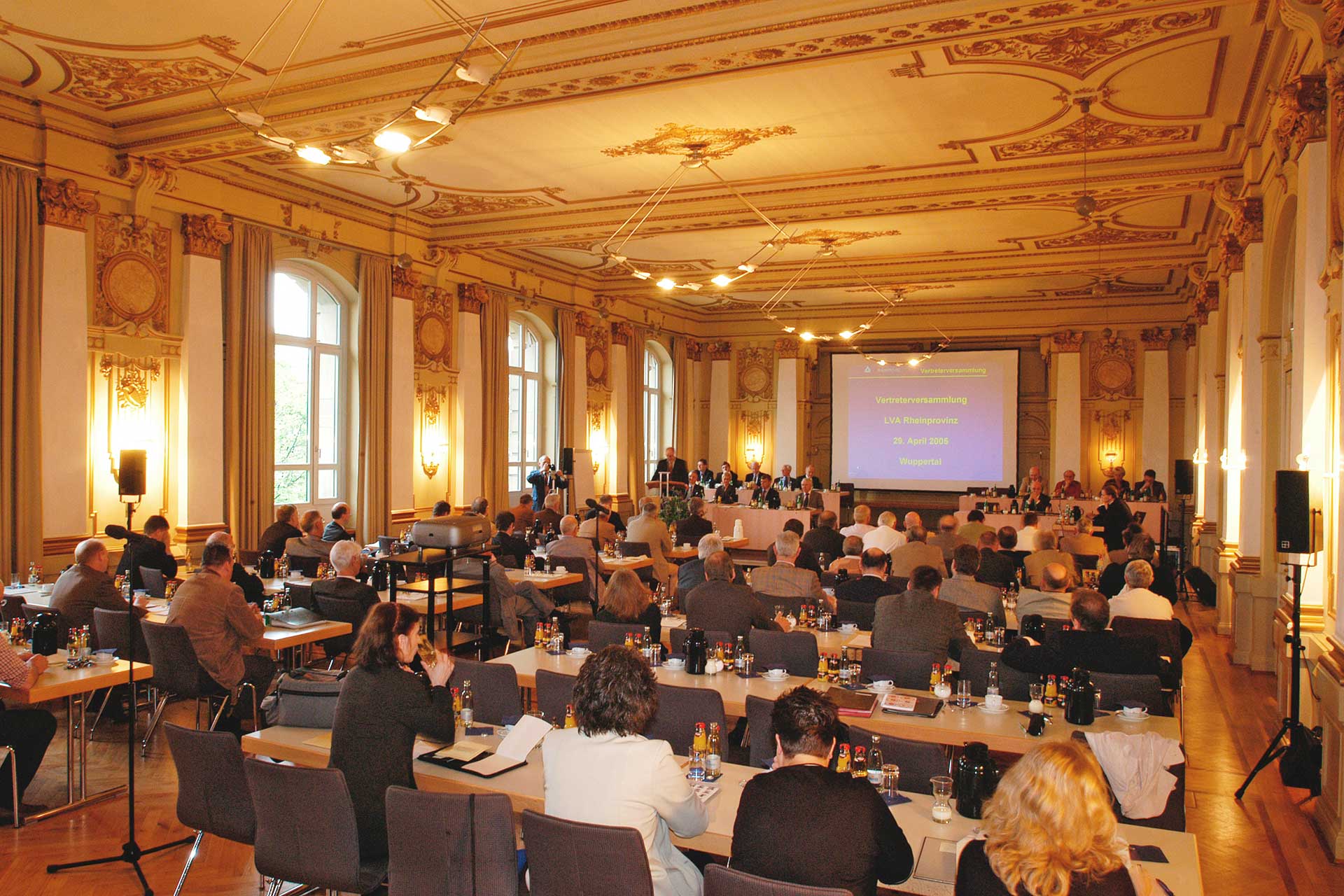 Tagung im Offenbach Saal in der Historischen Stadthalle Wuppertal